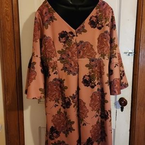 Bell sleeved Dress, sz 16